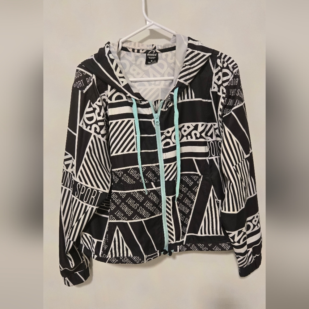 BONDS Women's Black Multi LogoPrint Zip Up Windbreaker Sports Jacket
